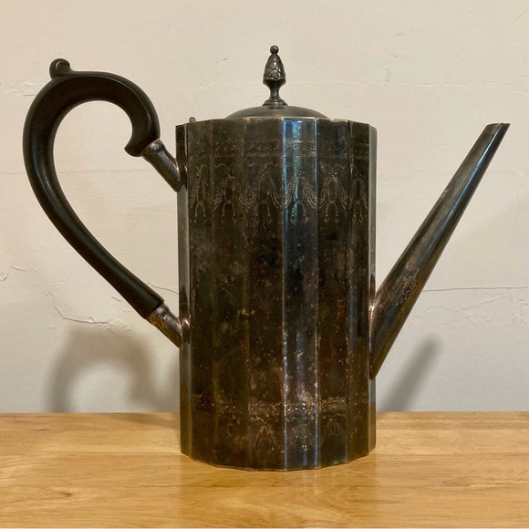 1960s Lunt Silver Plate Coffee Pot Mid Century Vintage - Picture 2 of 16
